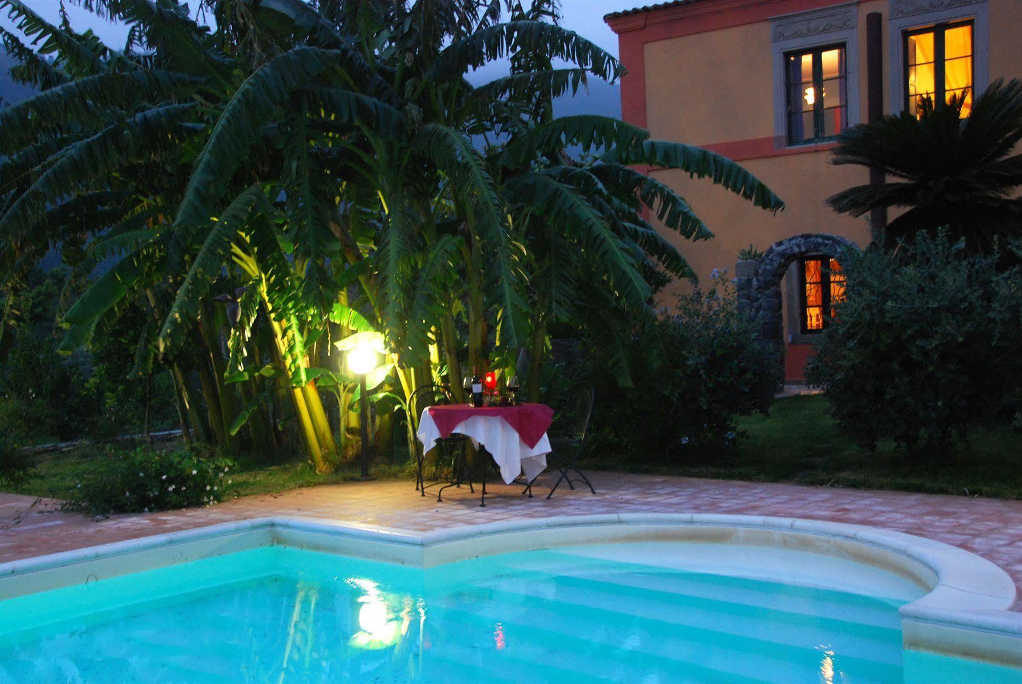 Casale Romano Resort E Relais Motta Camastra Екстер'єр фото